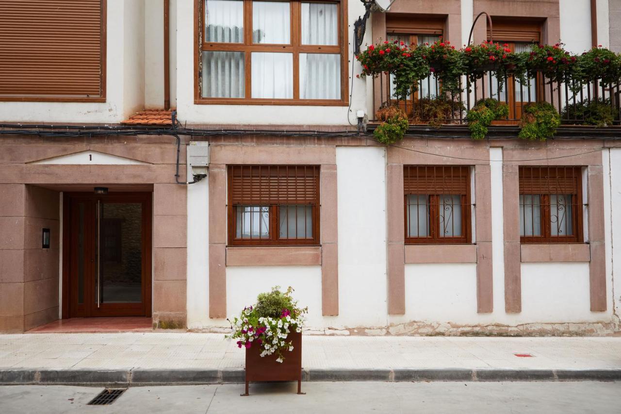 Apartmán Urban Ezcaray Exteriér fotografie